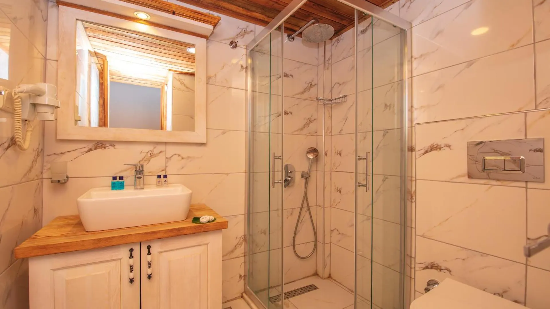 Oeluedeniz Manzara Non Alcoholic Family Hotel  Oludeniz