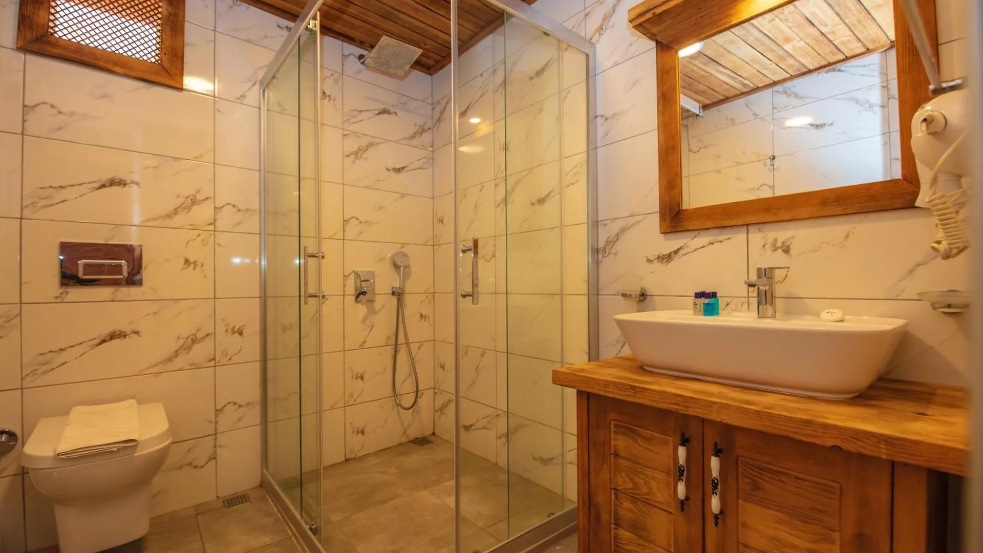 Oeluedeniz Manzara Non Alcoholic Family Hotel 3*, Oludeniz